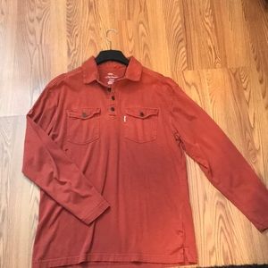 Long sleeve collared shirt